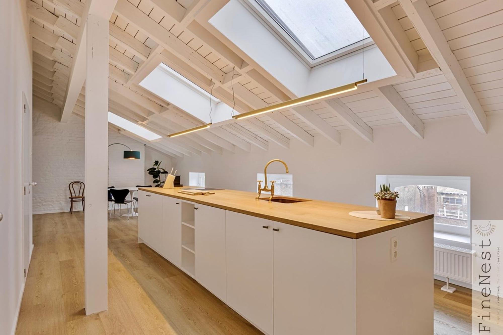 Loft 3 Chambres "Bueren" - Parking - Au Centre De Liege By Finenest Exterior foto